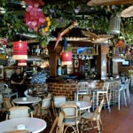 O Bar- Le plaza Corniche