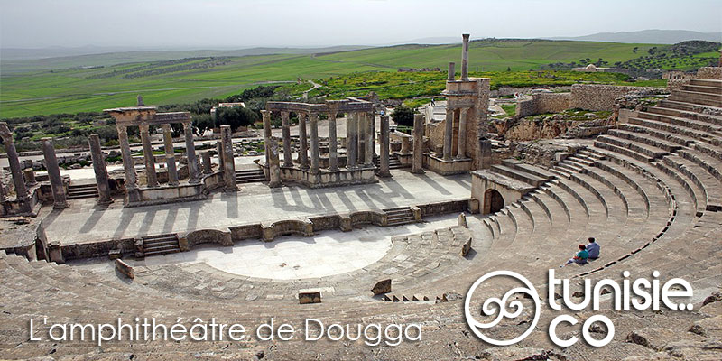 L'amphithéâtre de Dougga